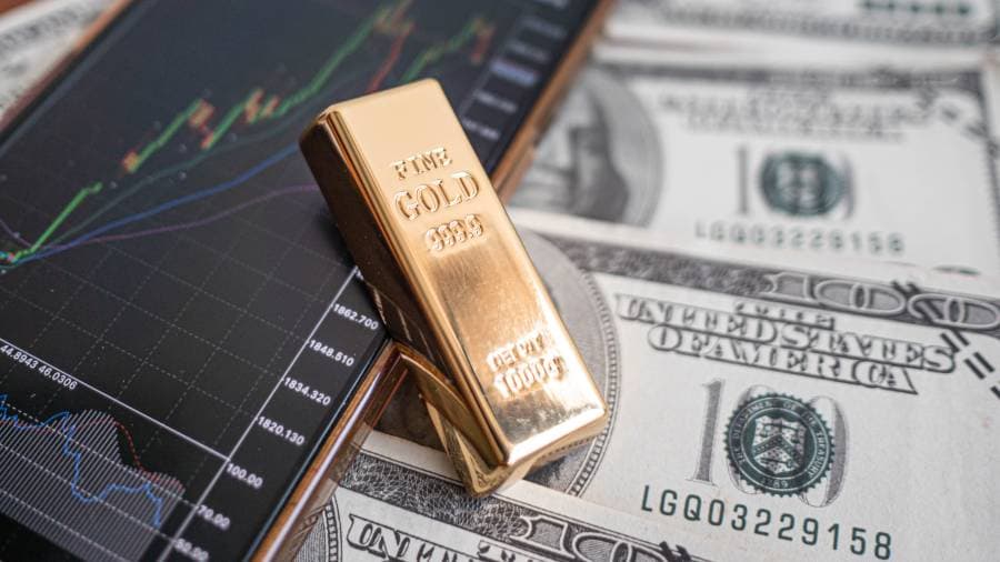 بعد نجاحه في توقعه الأزمة المالية العالمية 2008 مايكل بوري يراهن على الذهب (شترستوك)