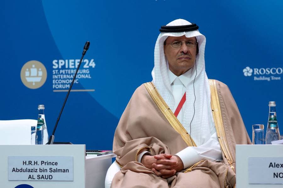وزير الطاقة السعودي ينتقد توقعات غولدمان ساكس عقب اجتماع أوبك بلس