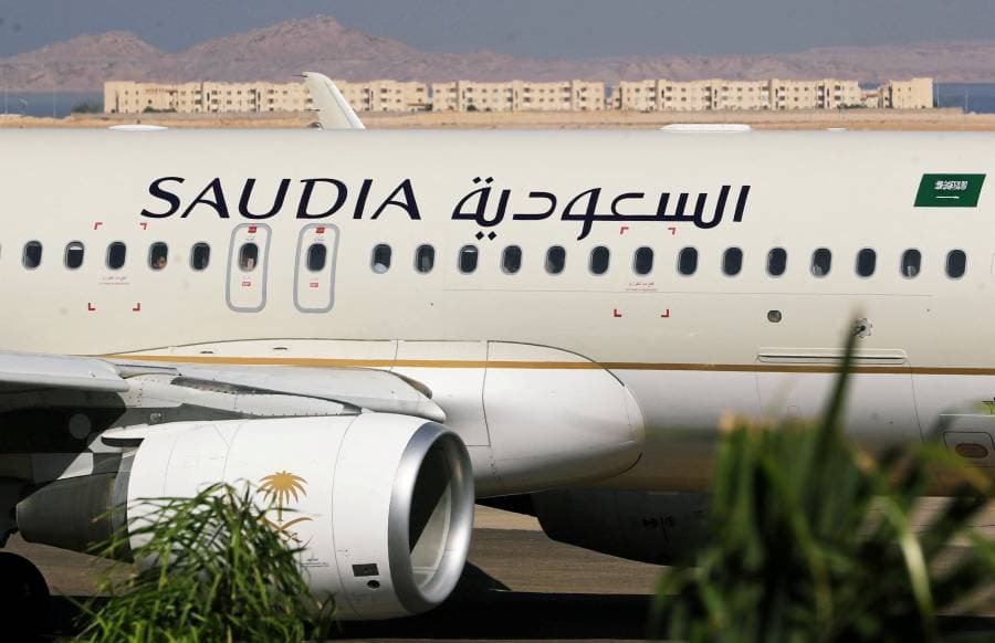 الخطوط الجوية السعودية تعتزم شراء طائرات من إيرباص وبوينغ