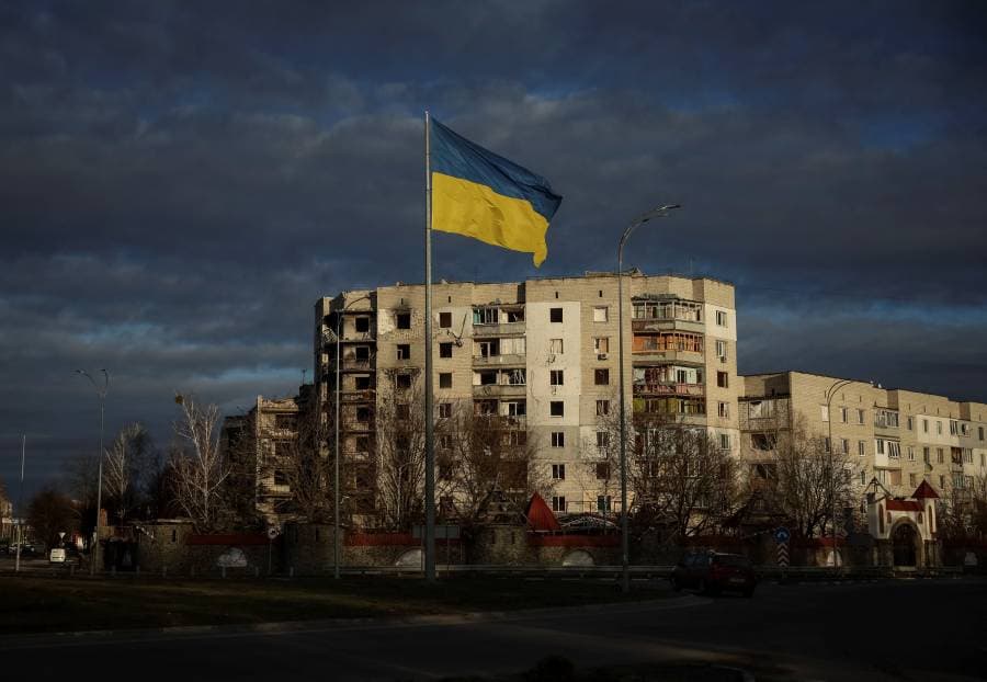 فون دير لاين: نحشد الجهود المالية لمساعد أوكرانيا على النهوض من الرماد (رويترز)