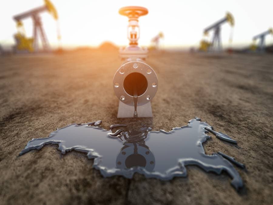 روسيا: إنتاج النفط تجاوز حصص أوبك بلس ونتعهد بالوفاء بالتزاماتنا (شترستوك)