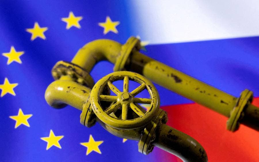 هانكي: رغم العقوبات روسيا تزيح أميركا من صدارة إمدادات الغاز المسال لأوروبا (رويترز)
