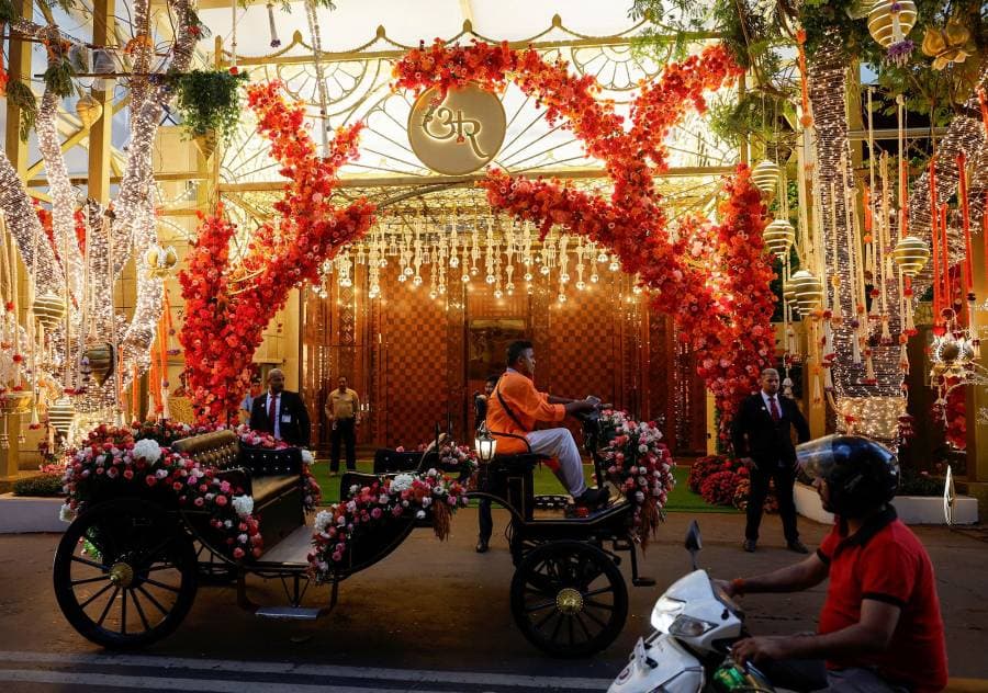 حفلات الزفاف في الهند.. صناعة ضخمة قيمتها 130 مليار دولار (CNN)