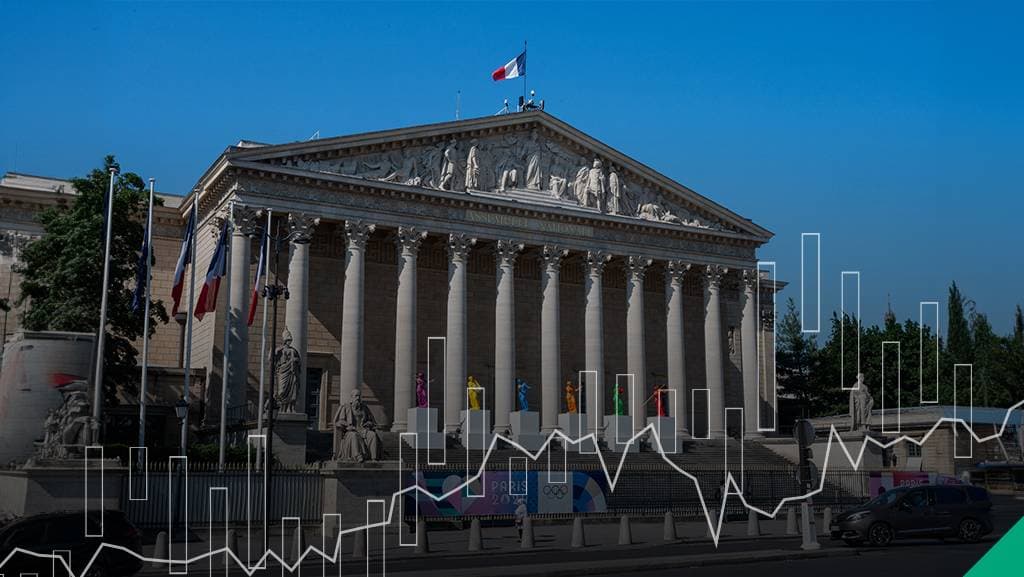 شعار أولمبياد باريس أمام مقرالجمعية الوطنية - أحد غرفتي البرلمان الفرنسي - أ ف ب