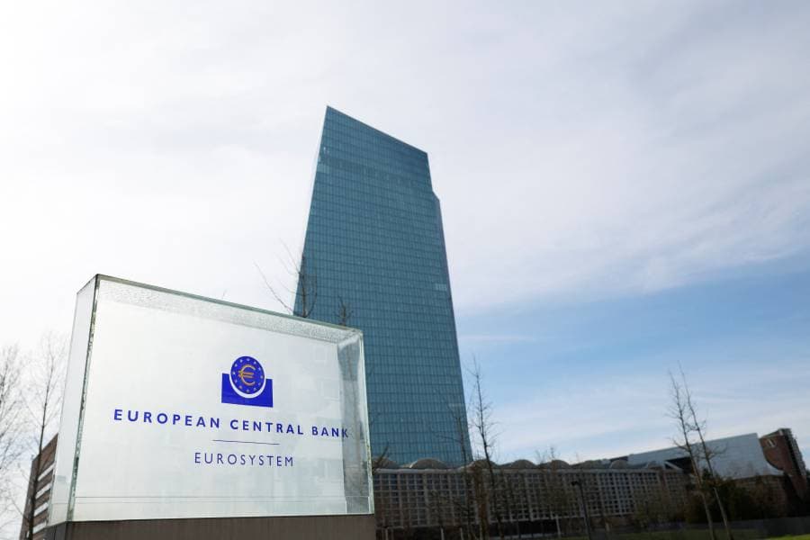 توقعات برفع المركزي الأوروبي للفائدة في يوليو
