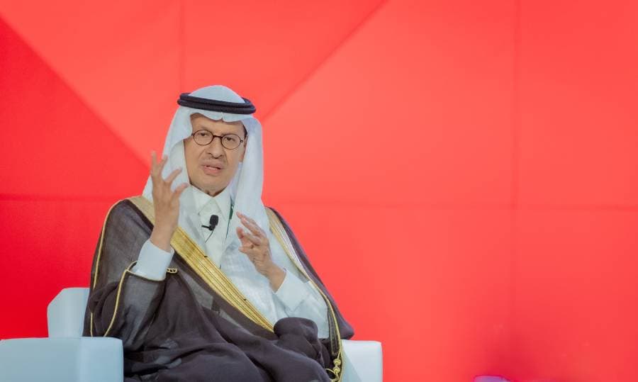 مشاركة وزير الطاقة السعودي في مؤتمر البترول العالمي في كالغاري بكندا