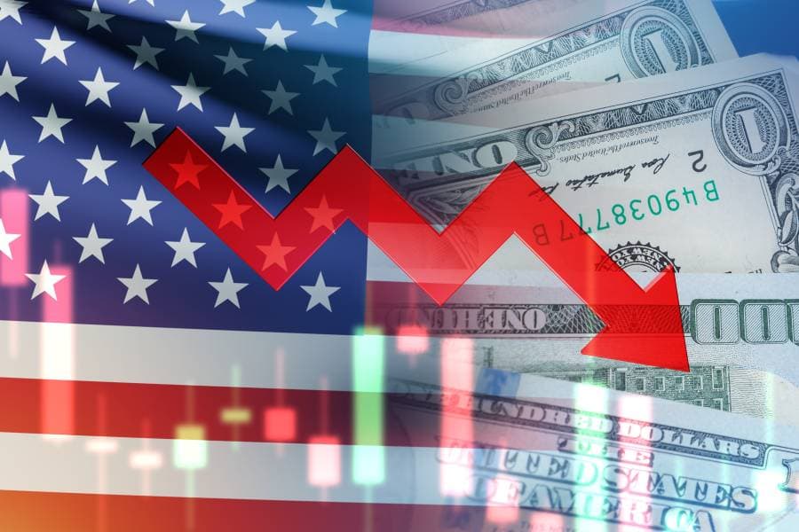 الاقتصاد الأميركي في خطر مع الدولار في الخلفية