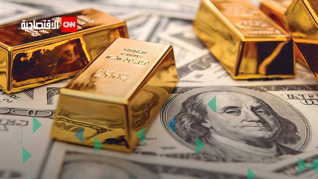 الذهب أم الدولار.. أي الاستثمارات أفضل في 2024؟ الخبراء يجيبون