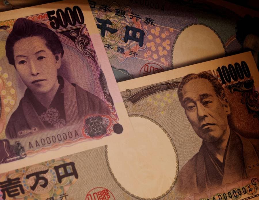 إطلاق العملة الرقمية يستحوذ على اهتمامات محافظ بنك اليابان (رويترز)