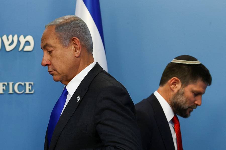 رئيس الوزراء الإسرائيلي ووزير المالية
