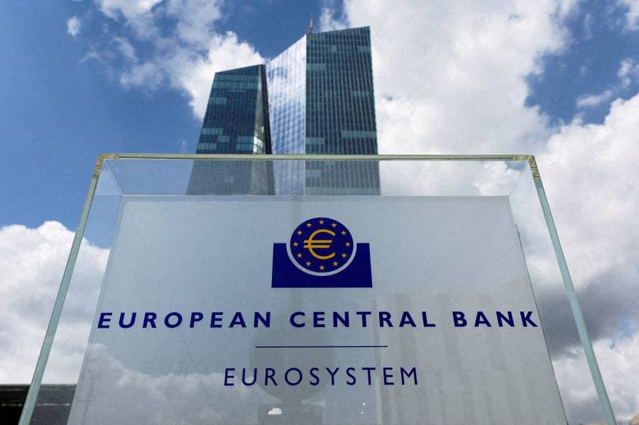 عضو بالمركزي الأوروبي: البنك واثق من فوزه في معركة التضخم وخفض الفائدة قريب (رويترز)