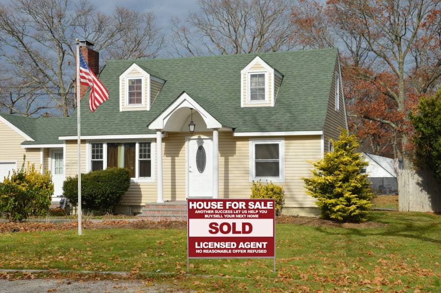 تراجع مبيعات المنازل الأميركية بضغط من ارتفاع الأسعار في مارس