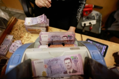 سعر الدولار اليوم في سوريا الجمعة 4 أبريل 2025.. انخفاض الليرة