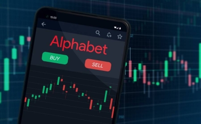 أسهم &laquo;ألفابت&raquo; ترتفع مع زيادة رهانات الذكاء الاصطناعي في قوة الإعلانات