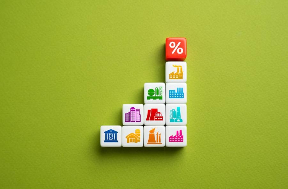 اصنع في الإمارات
