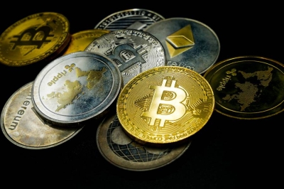 أسعار العملات المشفرة مقابل الدولار اليوم الثلاثاء 6 مايو 2025