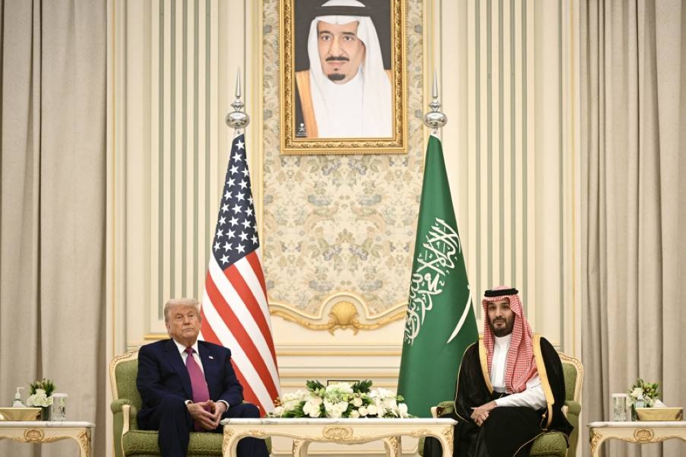 ترامب يشيد بالصفقات التجارية مع السعودية أثناء زيارته للمملكة