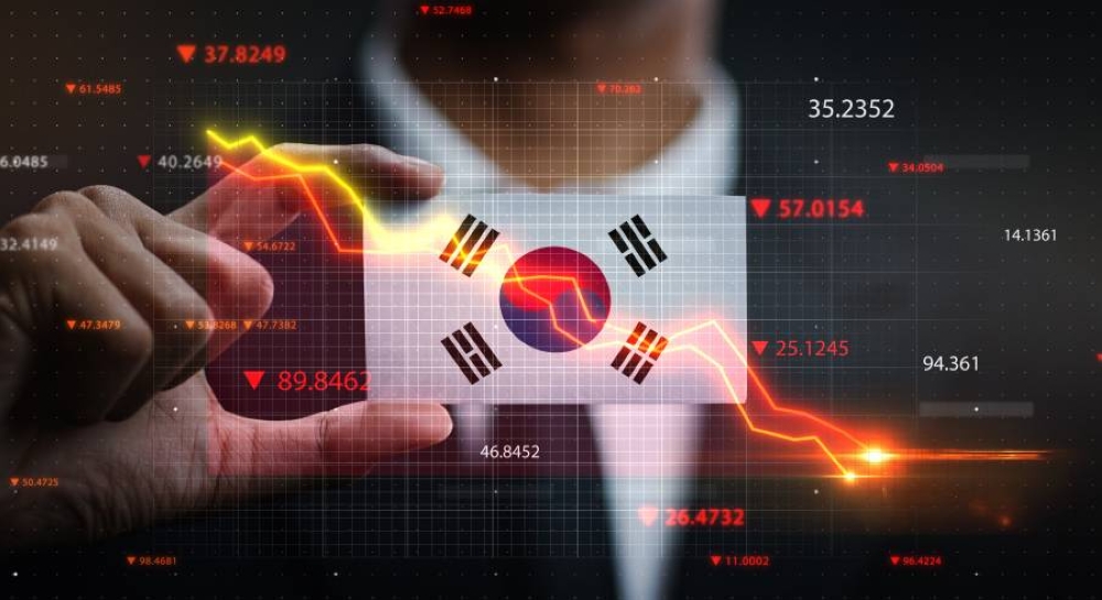 أسهم كوريا الجنوبية تهبط مع تصاعد المخاوف بعد خفض التصنيف الائتماني لأميركا