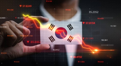 أسهم كوريا الجنوبية تهبط مع تصاعد المخاوف بعد خفض التصنيف الائتماني لأميركا