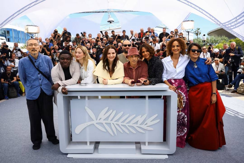 خلال مهرجان السينما.. تخريب محطة كهرباء وبرج ضغط عالٍ قرب كان الفرنسية