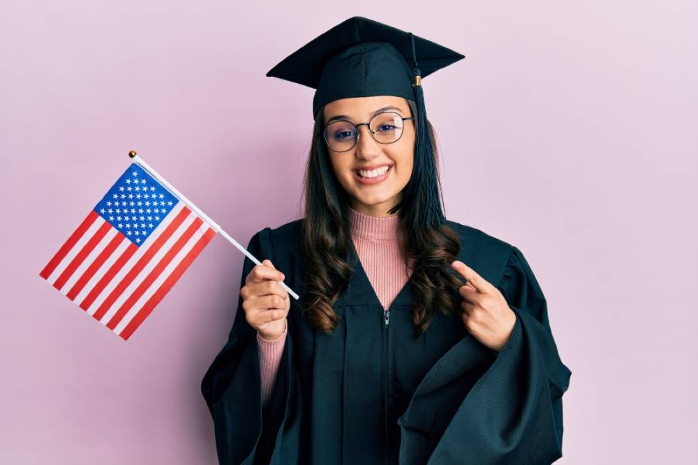 تخفيضات التمويل الأكاديمي تفيد الجامعات العالمية وتضر اقتصاد واشنطن