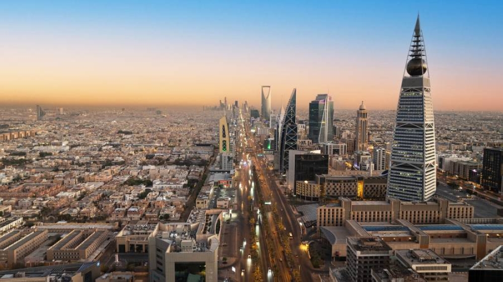 تسارع نمو القطاع الخاص غير النفطي في السعودية خلال مايو مدفوعاً بنمو الطلبيات الجديدة
