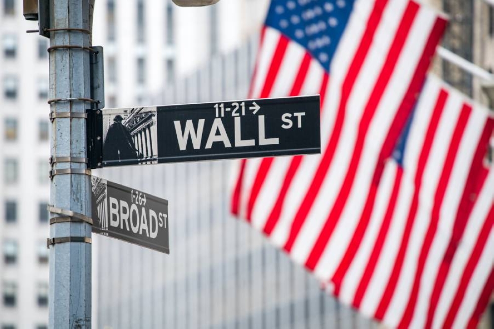 ستاندرد آند بورز 500 ترتفع إثر توقعات أوراكل المتفائلة بالذكاء الاصطناعي