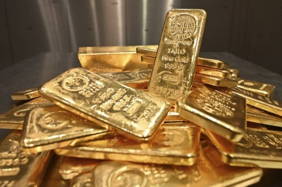 أسعار الذهب تنخفض بعد قرار الفيدرالي