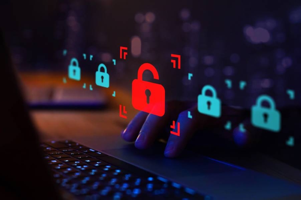 وعود الأمان الرقمي بين ترويج الشركات وواقع التسريبات
