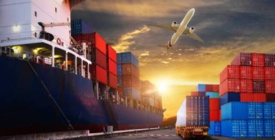 نايكي ووول مارت وهيرمس تعلن زيادة أسعارها بسبب رسوم ترامب 