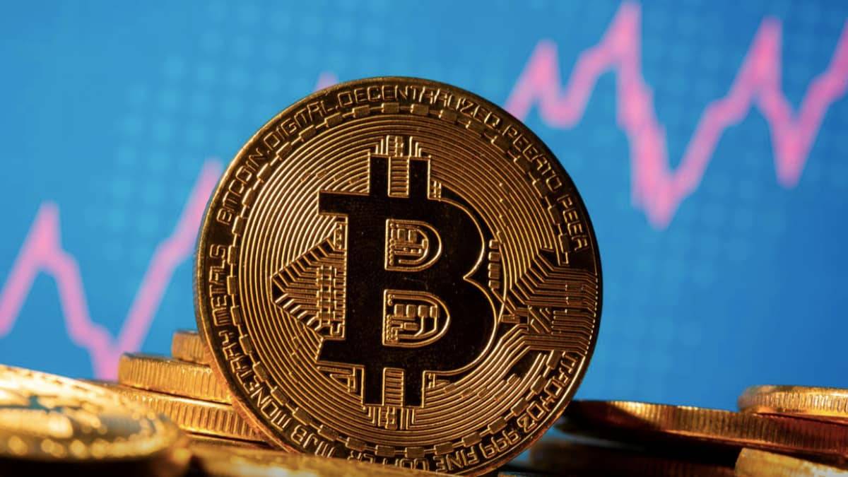 أسعار العملات المشفرة مقابل الدولار.. بيتكوين تقترب من 100 ألف دولار